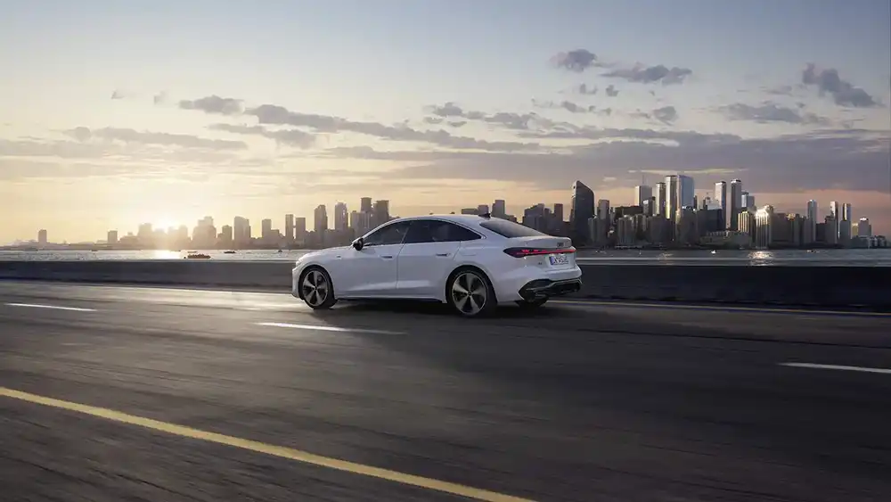 Audi A5 Avant e-hybrid quattro 220 kW S tronic